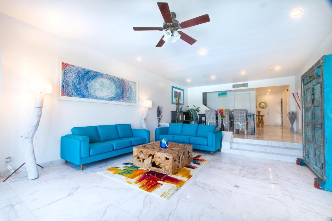 ناسو Caprice 9 - Oceanfront Villa - Gated Community With Pool المظهر الخارجي الصورة