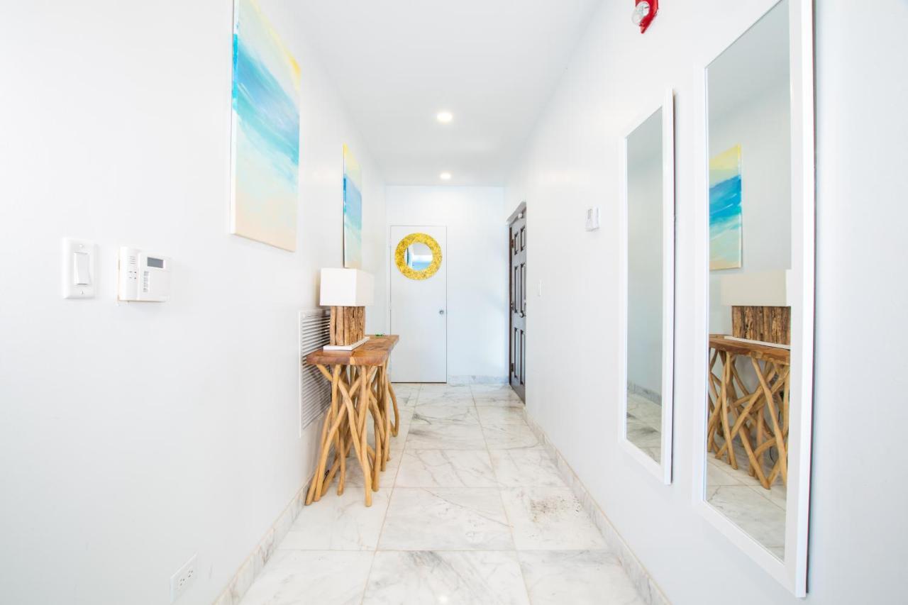 ناسو Caprice 9 - Oceanfront Villa - Gated Community With Pool المظهر الخارجي الصورة