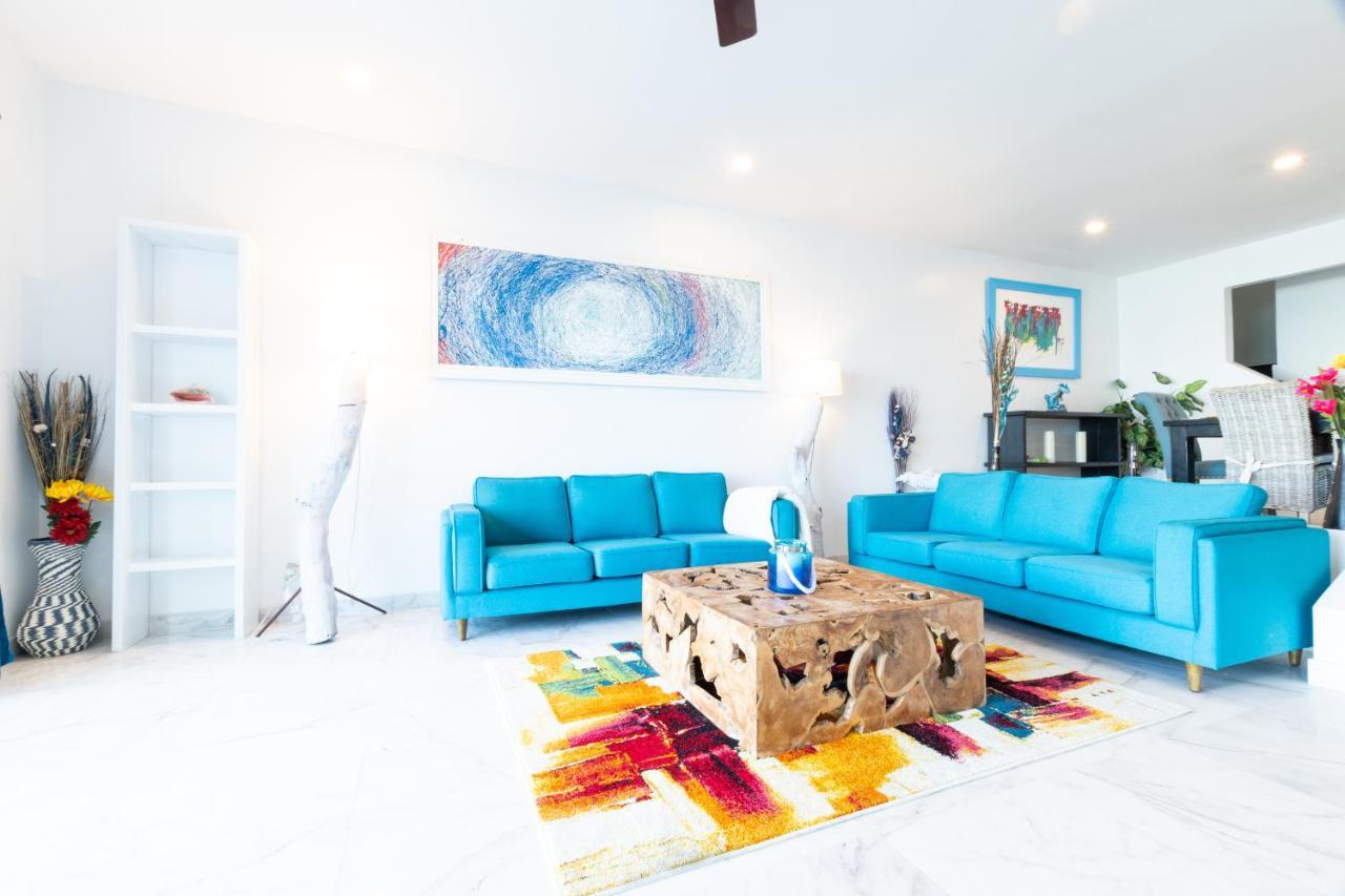 ناسو Caprice 9 - Oceanfront Villa - Gated Community With Pool المظهر الخارجي الصورة